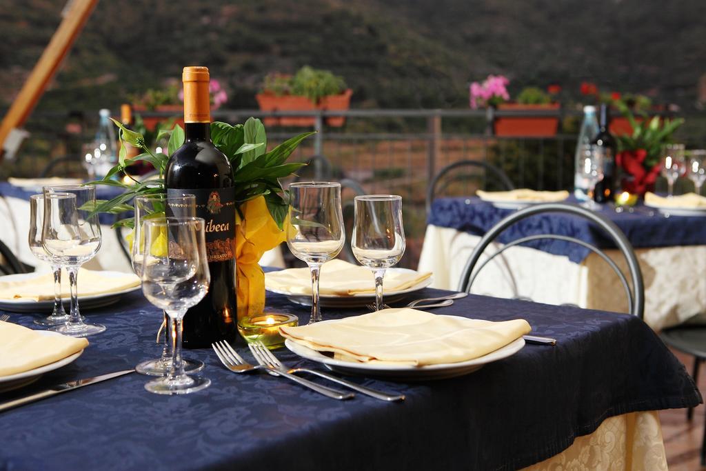 Valle D'Agro Savoca Buitenkant foto